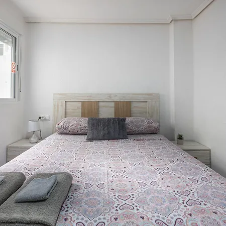 Apartamento Cómodo Cerca Del Metro Y De La Feria Valencia Paterna