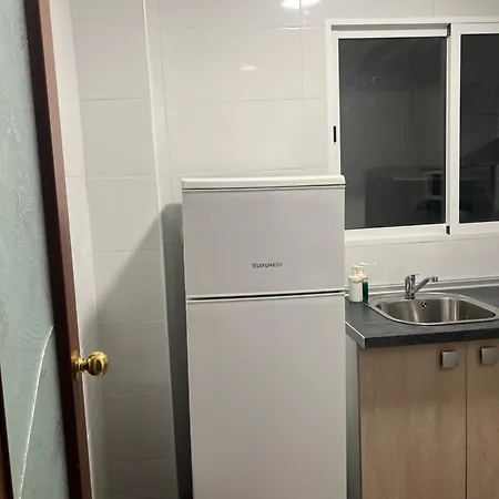 Apartment Comodo Cerca Del Metro Y De La Feria Valencia Paterna
