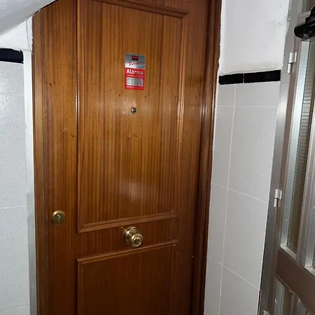 Apartment Comodo Cerca Del Metro Y De La Feria Valencia