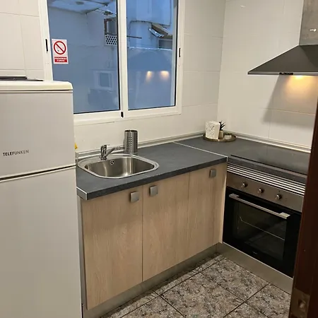 Comodo Cerca Del Metro Y De La Feria Valencia