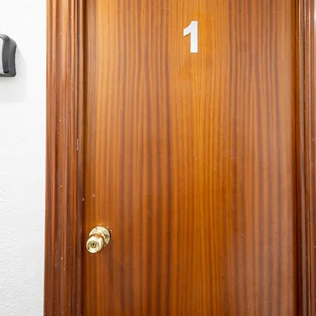 Cómodo Cerca Del Metro Y De La Feria Valencia