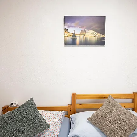 Comodo Cerca Del Metro Y De La Feria Valencia * 帕特纳