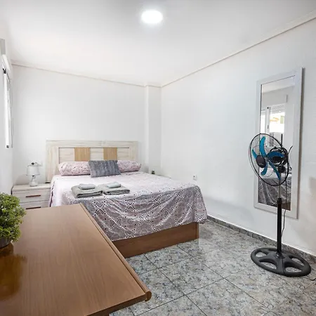 Apartamento Cómodo Cerca Del Metro Y De La Feria Valencia Paterna
