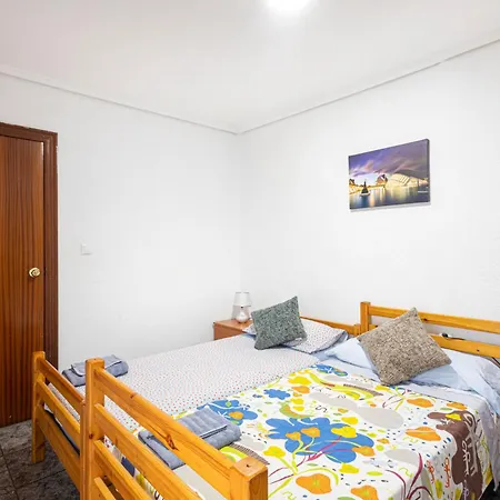 Comodo Cerca Del Metro Y De La Feria Valencia