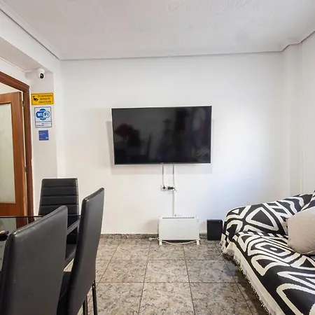 Comodo Cerca Del Metro Y De La Feria Valencia 公寓 帕特纳