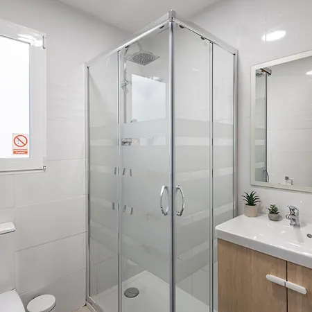 Cómodo Cerca Del Metro Y De La Feria Valencia Apartamento Paterna